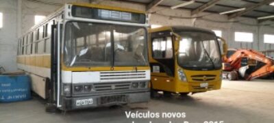 Enquanto máquinas e veículos apodrecem abandonados, prefeitura loca carros, em Porto Murtinho