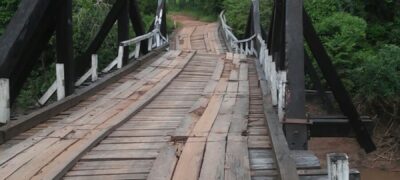 Ponte em assentamento ameaça cair e preocupa moradores em Bela Vista