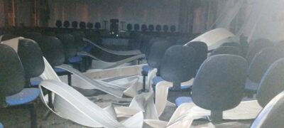 Pessoas não identificadas incendeiam igreja em Porto Murtinho