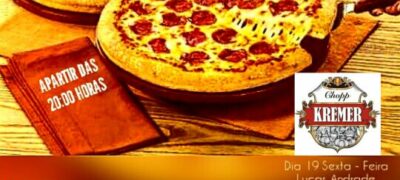 Pizza mania comemora 13 anos com show musical em Bela Vista