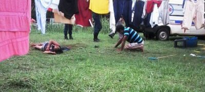 Homem mata mulher com 20 facadas em caracol