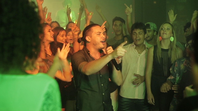 Wesley Safadão compõe música em parceria com seus fãs em ação promovida pela Oi