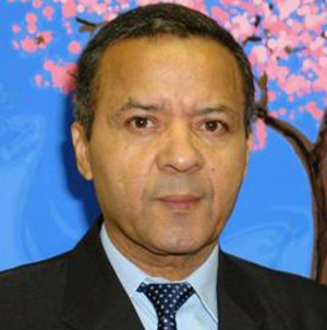 Leia Coluna Politica de Roberto Costa