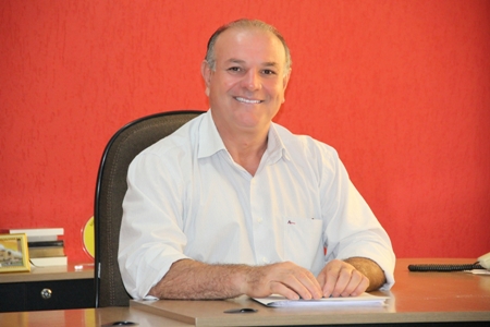 Manoel Vias deixa o PT depois de 18 anos e vai para o PR