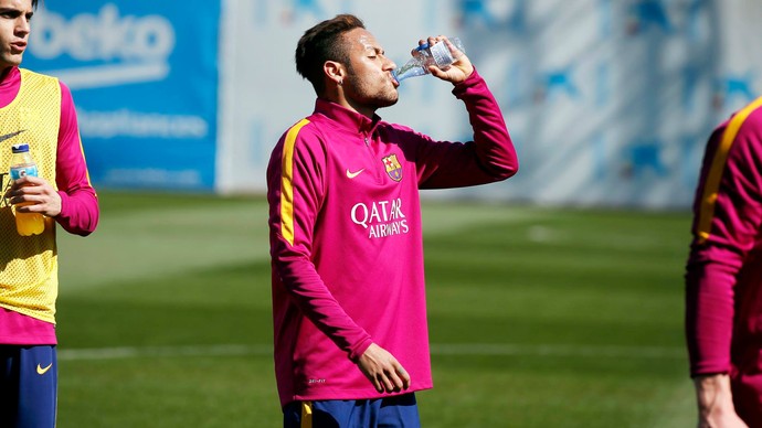 Jornal crava que Neymar vai disputar as Olimpíadas e desfalcar o Barcelona