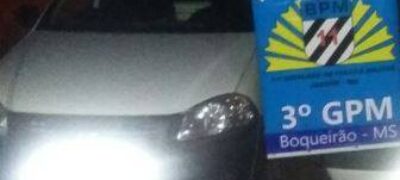 Polícia Militar do Distrito do Boqueirão recupera veículo furtado e prende autores