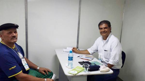 “Entre inúmeros pacientes, muitos estavam há um ano aguardando uma consulta com um urologista”