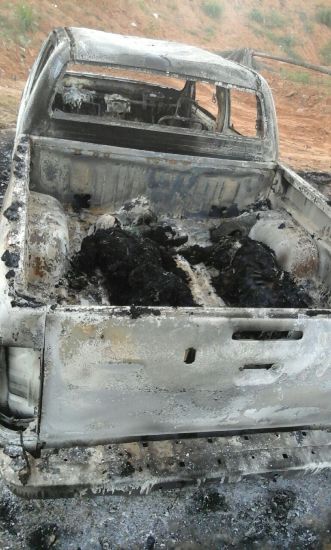 Dois corpos são encontrados carbonizados dentro de veículo em Bela Vista