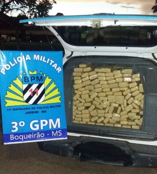 PM de Bela Vista atua com rigor, tráfico de Drogas, carro roubado,