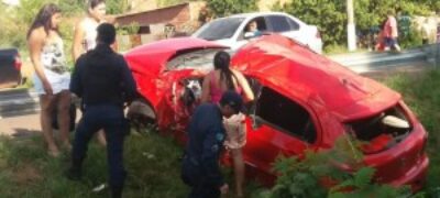 Grave acidente na avenida Teodoro Sativa em Bela Vista/MS