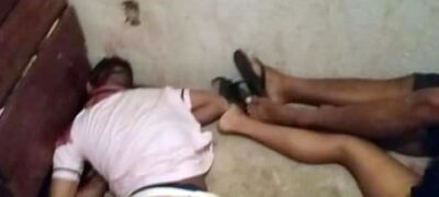 Bando invade casa e mata três adolescentes a tiros – (imagens fortes)