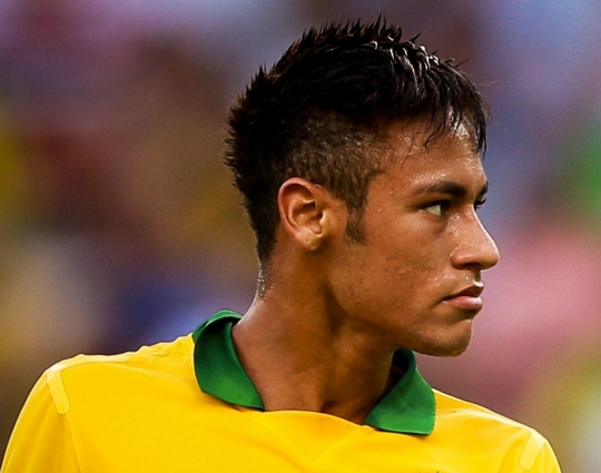 Barcelona avisa CBF que só libera Neymar para um dos torneios no ano