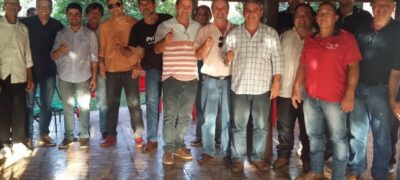 Pré candidato a prefeito Reinaldo Piti realizou uma reunião política