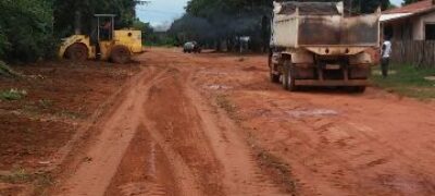 Secretaria de Obras atua na limpeza e remoção de entulhos no Bairro Canaã