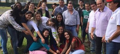 Alunos de Bela Vista participam de aula sobre importância da erva-mate