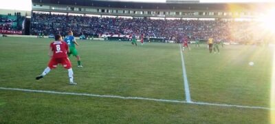 Sete de Dourados vence e joga  por empate para levar troféu