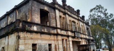 Prédio histórico da década de 20, Castelinho terá destino debatido em audiência pública