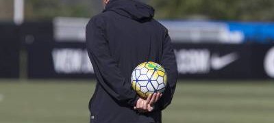 Jogador do Corinthians vê justiça em novo boato sobre Tite na Seleção