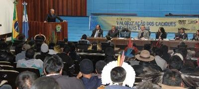 Caciques reivindicam terra, saúde, educação, e repudiam Conselho Terena