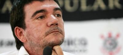 Braço de ferro entre Sanchez e Del Nero adia acordo com Tite