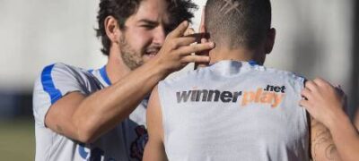 Pato anima comissão técnica, mas não estreará contra o São Paulo