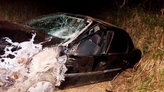 Acidente envolvendo Corsa e Fiat Uno na estrada de Caracol deixa um em estado grave