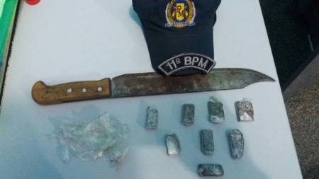  PM de Porto Murtinho prende cinco pessoas e um adolescente por tráfico de drogas