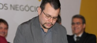 Pedido de impugnação pode tirar Erney da disputa