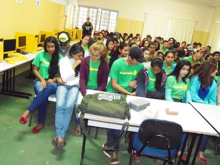 Em Bela Vista Alunos recebem palestra sobre doenças sexualmente transmissíveis