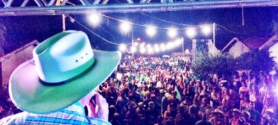 Primeiro comício de Mario Kruger atraiu uma multidão na Vila Nova