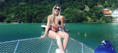 Tatiele Polyana posa sorridente durante passeio de barco: ‘Viva o agora’; veja