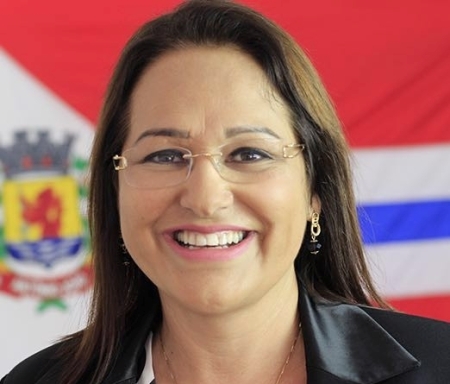 Marcia Marques do PMDB é a nova prefeita de Antônio João