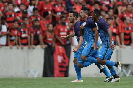 Para Walter, gol irregular do Flamengo evitou vitória do Corinthians