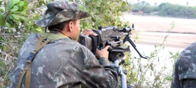 Operação na fronteira conta com 1 mil militares, navios e helicópteros