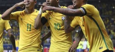 Gabriel Jesus e Coutinho desbancam Neymar na artilharia da Seleção
