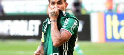 Dudu comanda vitória sobre o Bota e Palmeiras pode ser campeão domingo