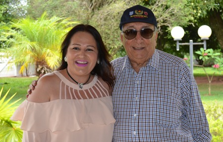 Prefeita eleita de Antônio João, Márcia Marques participa de confraternização do senador Pedro Chaves