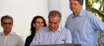 Reinaldo lança pedra fundamental de indústrias da Coamo que vão gerar 2 mil empregos em Dourados