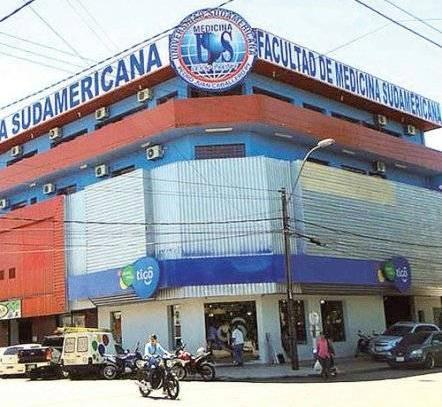 Crise em faculdades de medicina no Paraguai