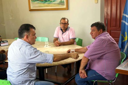 Emenda de Zeca e Vander vai beneficiar saúde de Murtinho