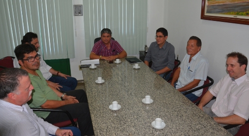 Prefeito Reinaldo Piti se reuniu com Auditores da Receita Federal