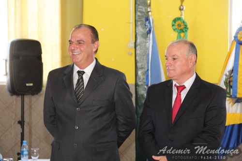 Empossado para cumprir segundo mandato, Manoel Viais, reafirma compromisso