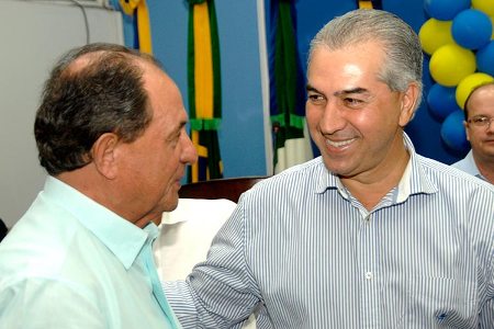 Zé Teixeira comemora realização de importantes obras em MS