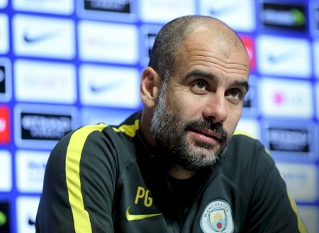 Guardiola projeta estreia de Jesus e minimiza pressão sobre o atacante