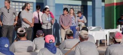 Antônio João declara “guerra” ao mosquito da dengue