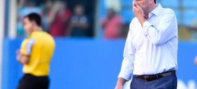 Ceni reclama de falta de comunicação e diz que Tricolor “caiu na realidade”