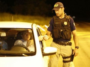 Sete pessoas morreram em rodovias nos primeiros quatro dias de feriadão