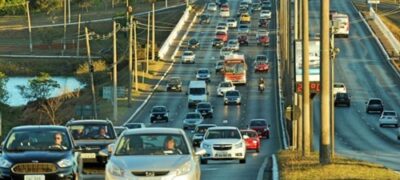 Bolsonaro quer o fim do IPVA: Carro não é patrimônio