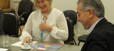 Governador assina convênio que vai beneficiar 2.400 famílias