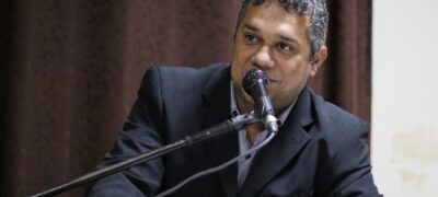 Vereador Marquinhos Lino pede limpeza, cascalhamento e patrolamento no Canaã e Água Doce